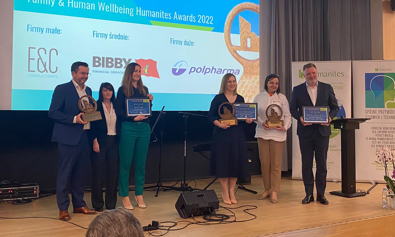 The award was granted in a ceremony organized during the 10th Humanities Institute Conference, on the 23 March in Warsaw, Poland.