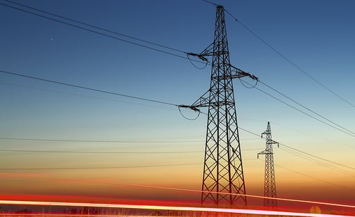 Energy risk_How businesses can reduce costs in a volatile market_tablet